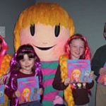 Reghan, Olivia, Caitlin, and Kyle from Middle Creek Elementary in Apex, NC, pose with Tickles Tabitha